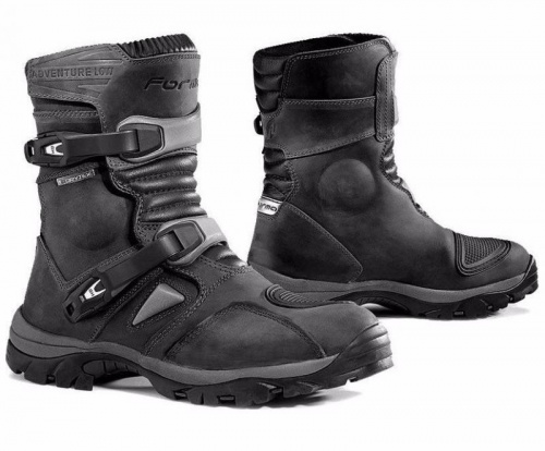 Forma Мотоботы Adventure Low Black в Оренбурге