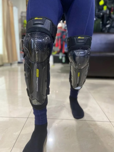 Ones Again Наколенники Carbon Fiber Force в Оренбурге